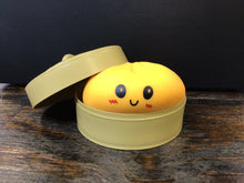 Load image into Gallery viewer, Steamed Bun Squisy

