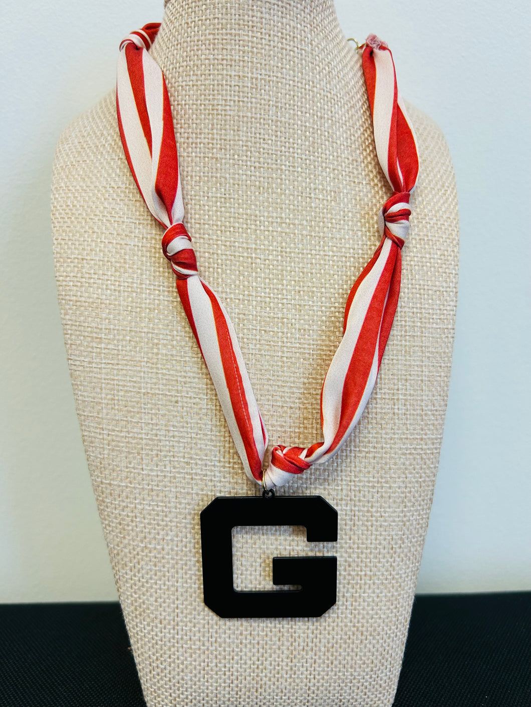 Red/white Black G necklace