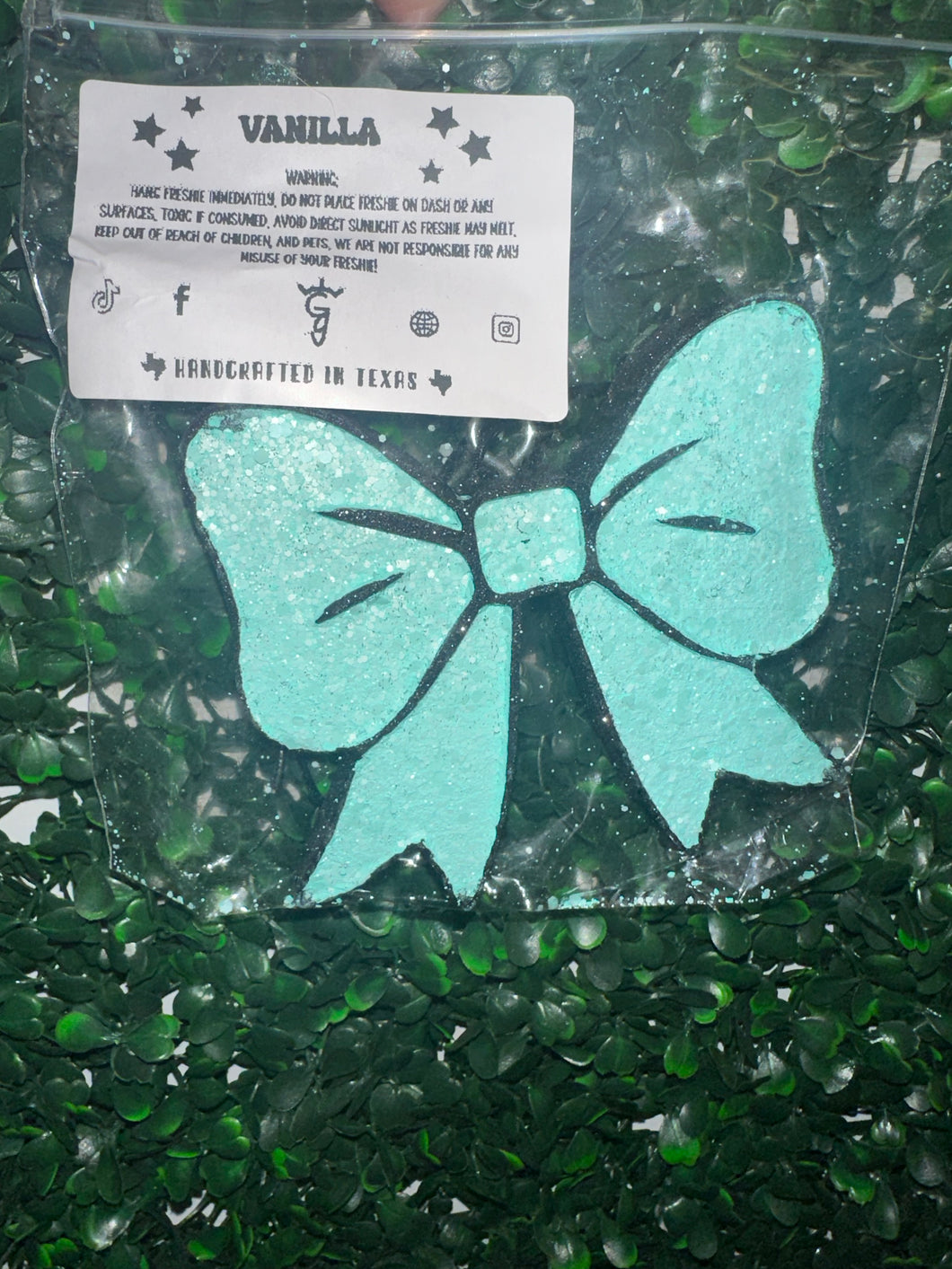 Teal glitter bow