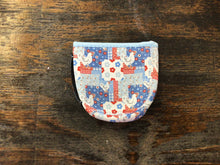 Load image into Gallery viewer, Koozies with handle
