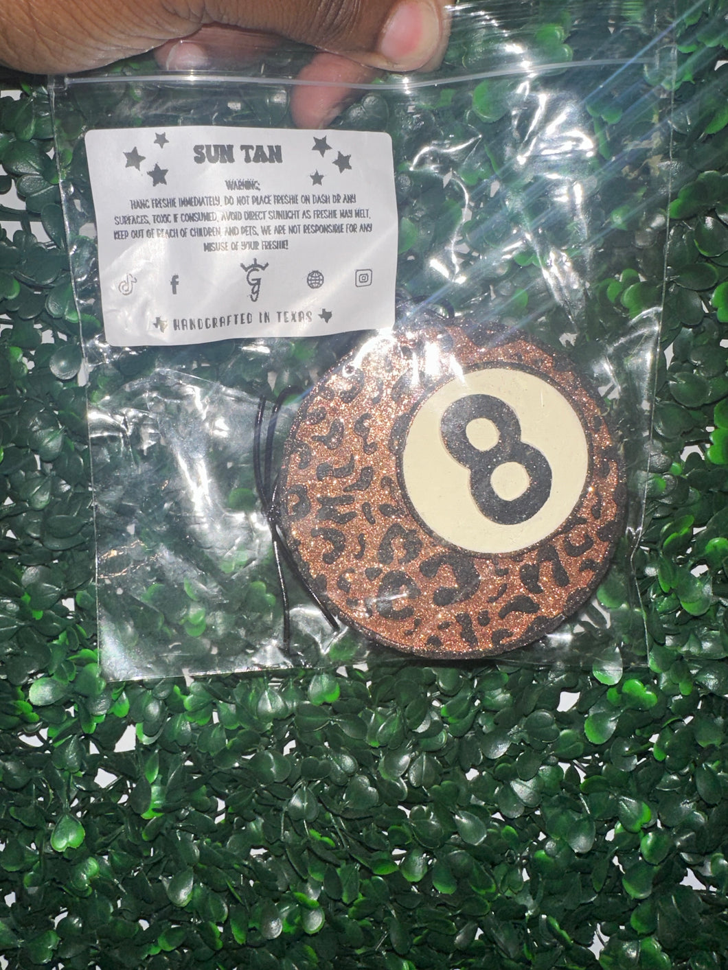 leopard 8 ball