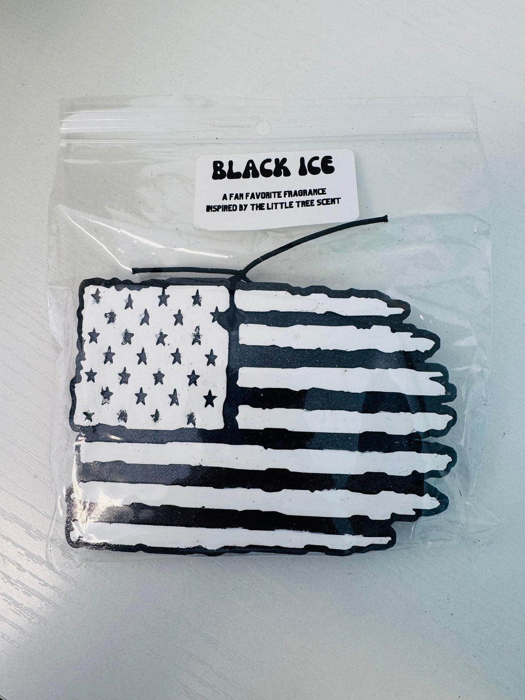 Black/white flag