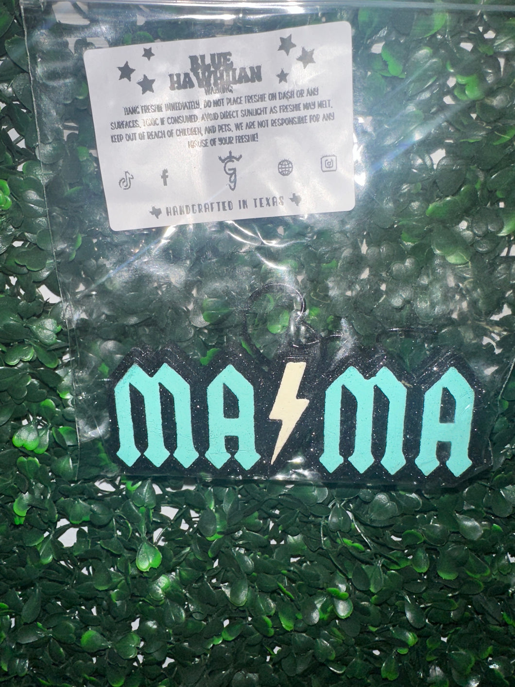 mama lightening bolt