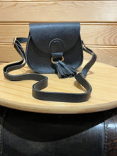 Load image into Gallery viewer, Small purse
