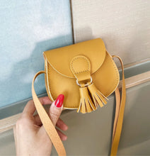 Load image into Gallery viewer, Small purse
